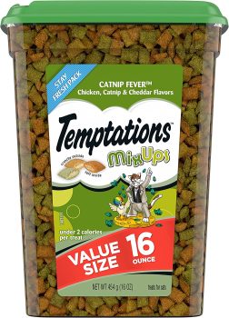 Temptations MixUps Crunchy and Soft Cat Treats 16 oz.